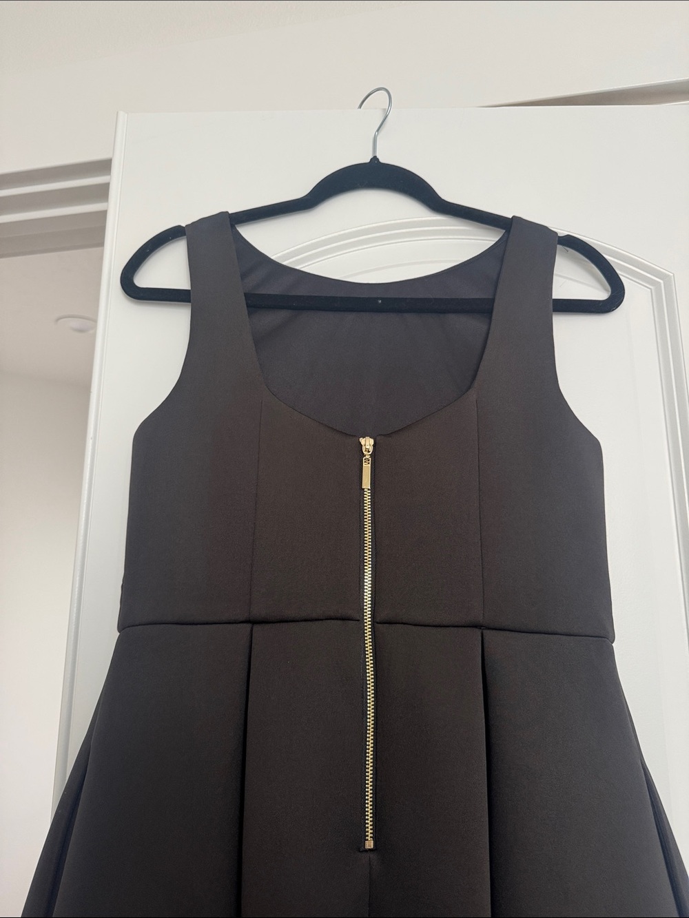Last Chance: 1901 Black Sleeveless Fit-and-Flare Dress - Picture 3 of 6